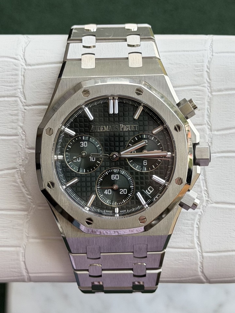 AUDEMARS PIGUET ROYAL OAK CHRONO GREEN DIAL