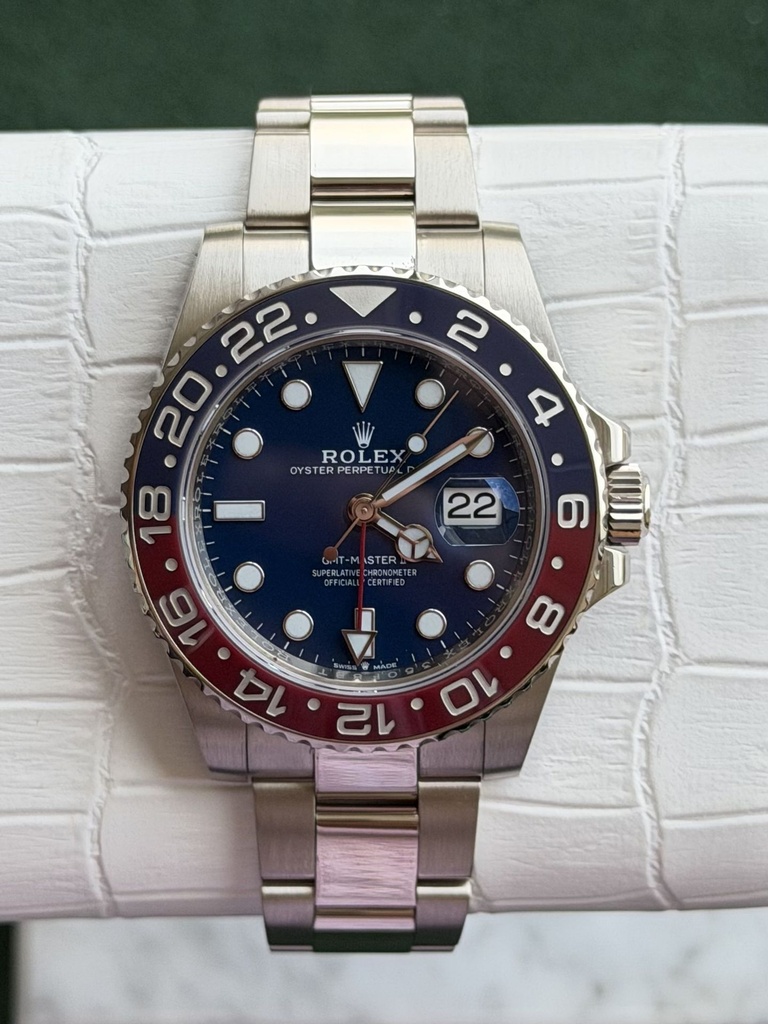 ROLEX GMT MASTER II PEPSI GOLD BLUE DIAL