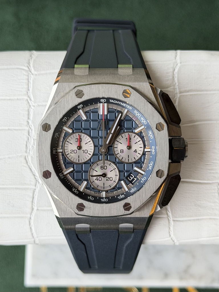 AUDEMARS PIGUET ROYAL OAK OFFSHORE 43